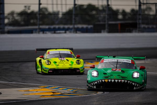 #77: AO Racing, Porsche 911 GT3 R (992), GTD Pro: Nick Tandy, Harry King, Alessio Picariello