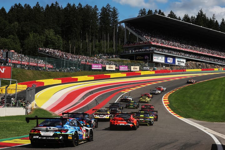 Start of the Crowdstrike 24 Hours of Spa | SRO / JEP